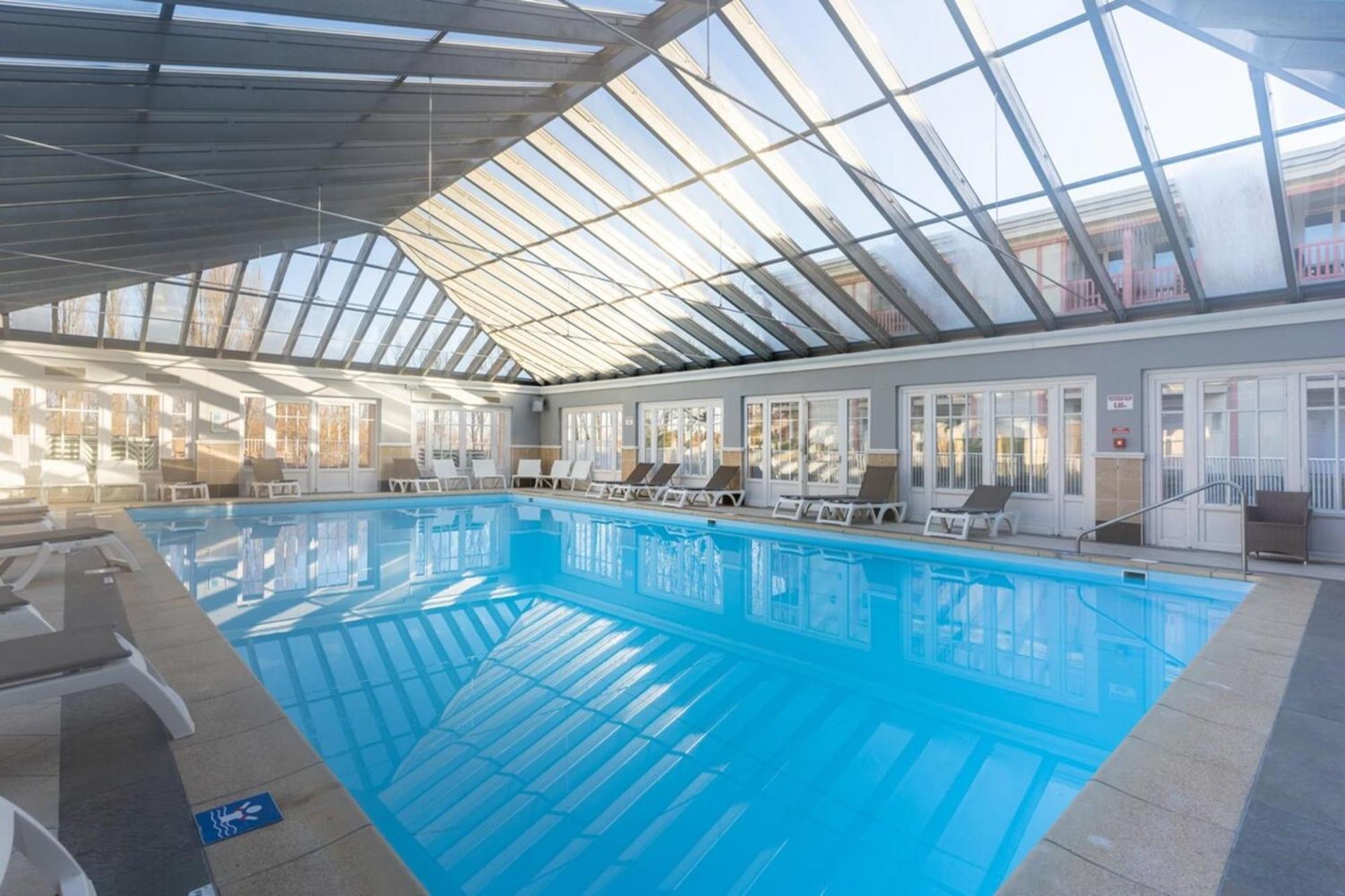Beautiful Flat With Swimming Pool Tennis Court And Private Car Parking 09 Le Touquet 외부 사진
